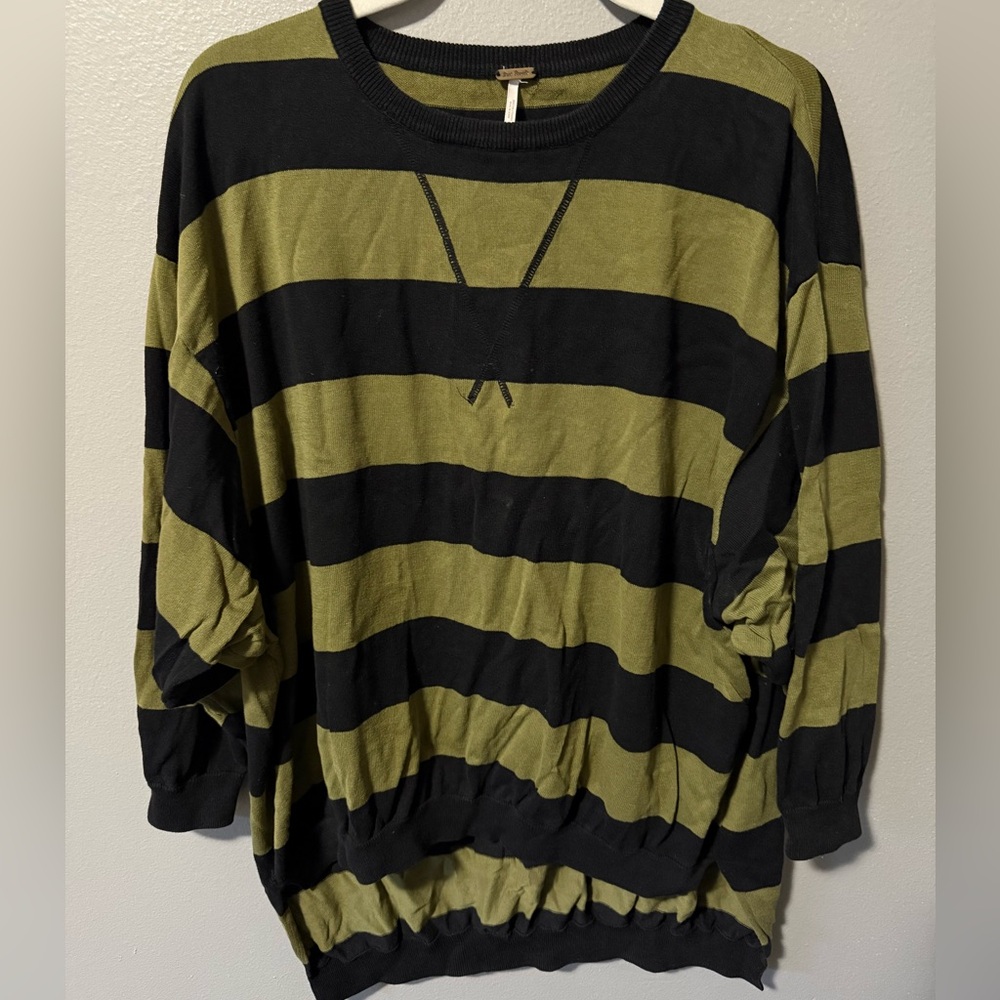 Free People Crewneck Longsleeve